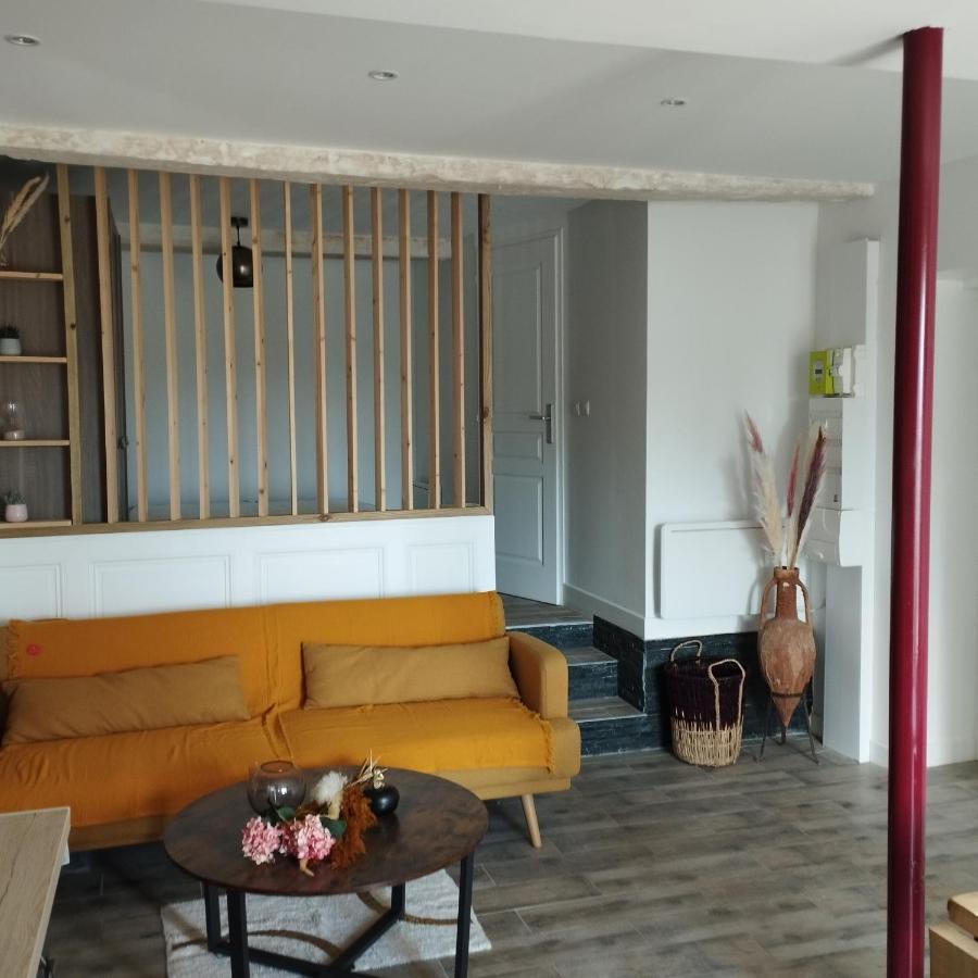 Trevoux: Loft Ravissant Avec Terrasse Apartment Ngoại thất bức ảnh
