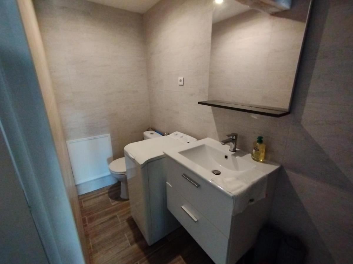 Trevoux: Loft Ravissant Avec Terrasse Apartment Ngoại thất bức ảnh